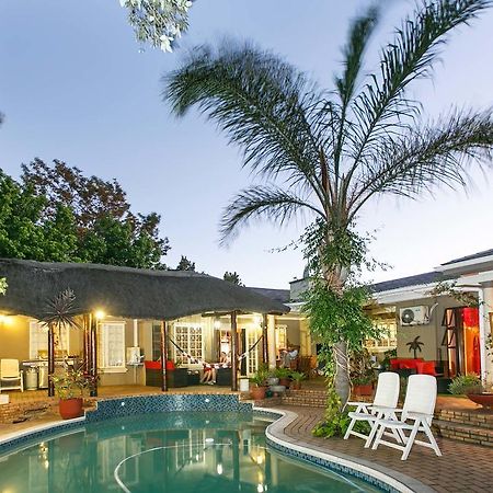 Sun Bell Lodge Bellville Buitenkant foto