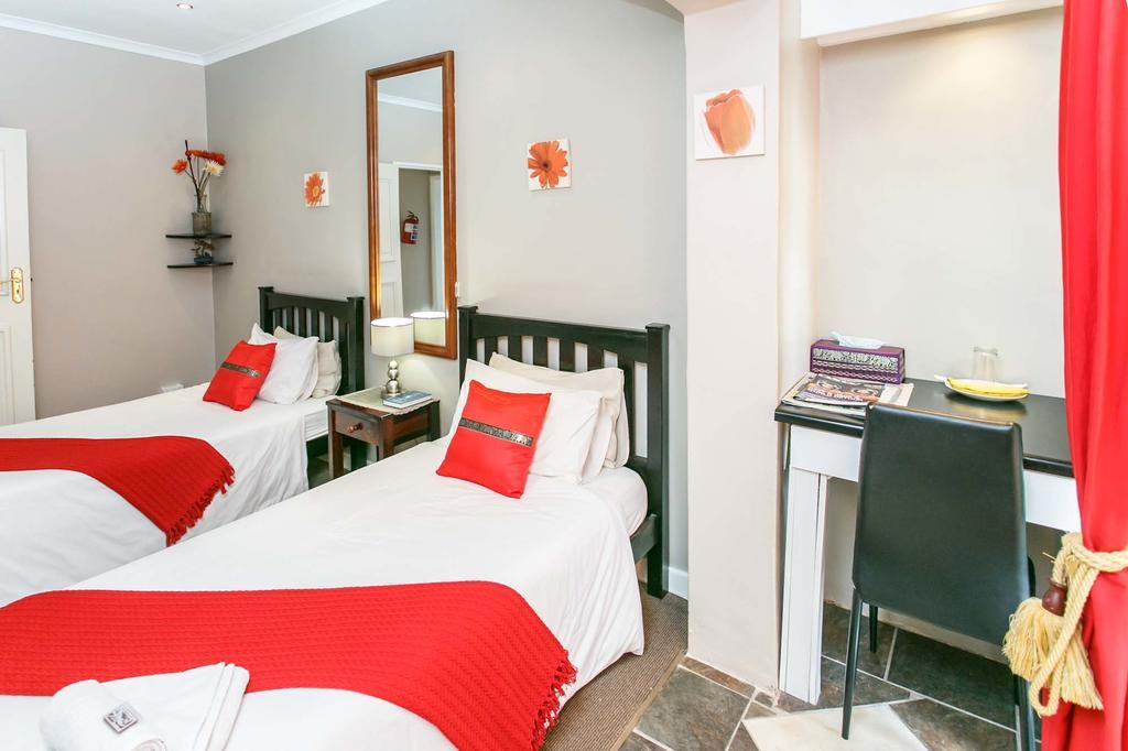 Sun Bell Lodge Bellville Buitenkant foto