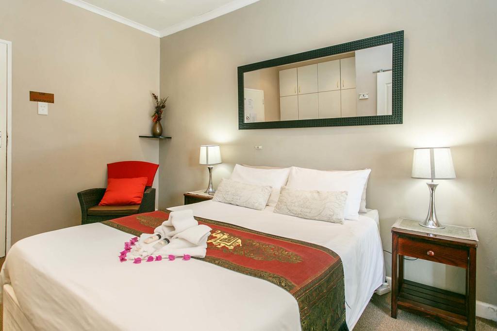 Sun Bell Lodge Bellville Buitenkant foto
