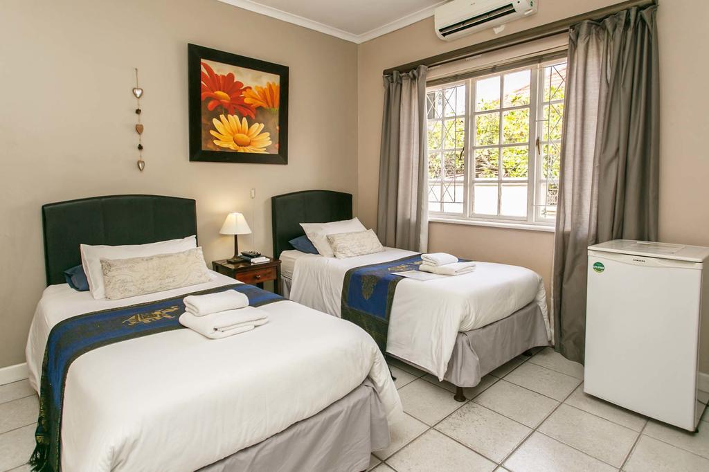 Sun Bell Lodge Bellville Buitenkant foto