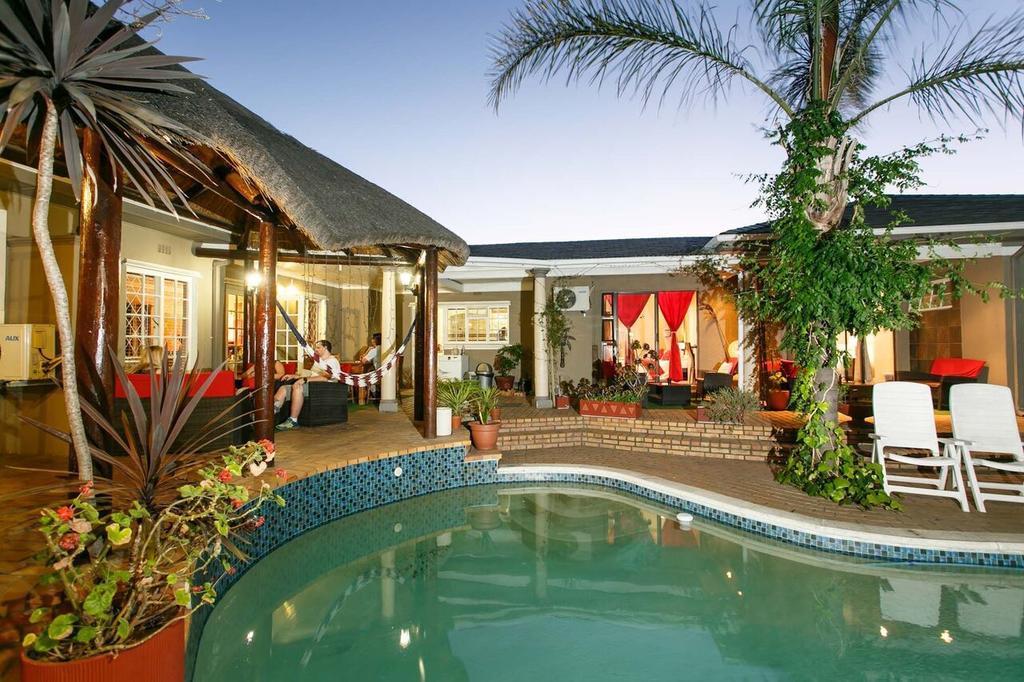 Sun Bell Lodge Bellville Buitenkant foto