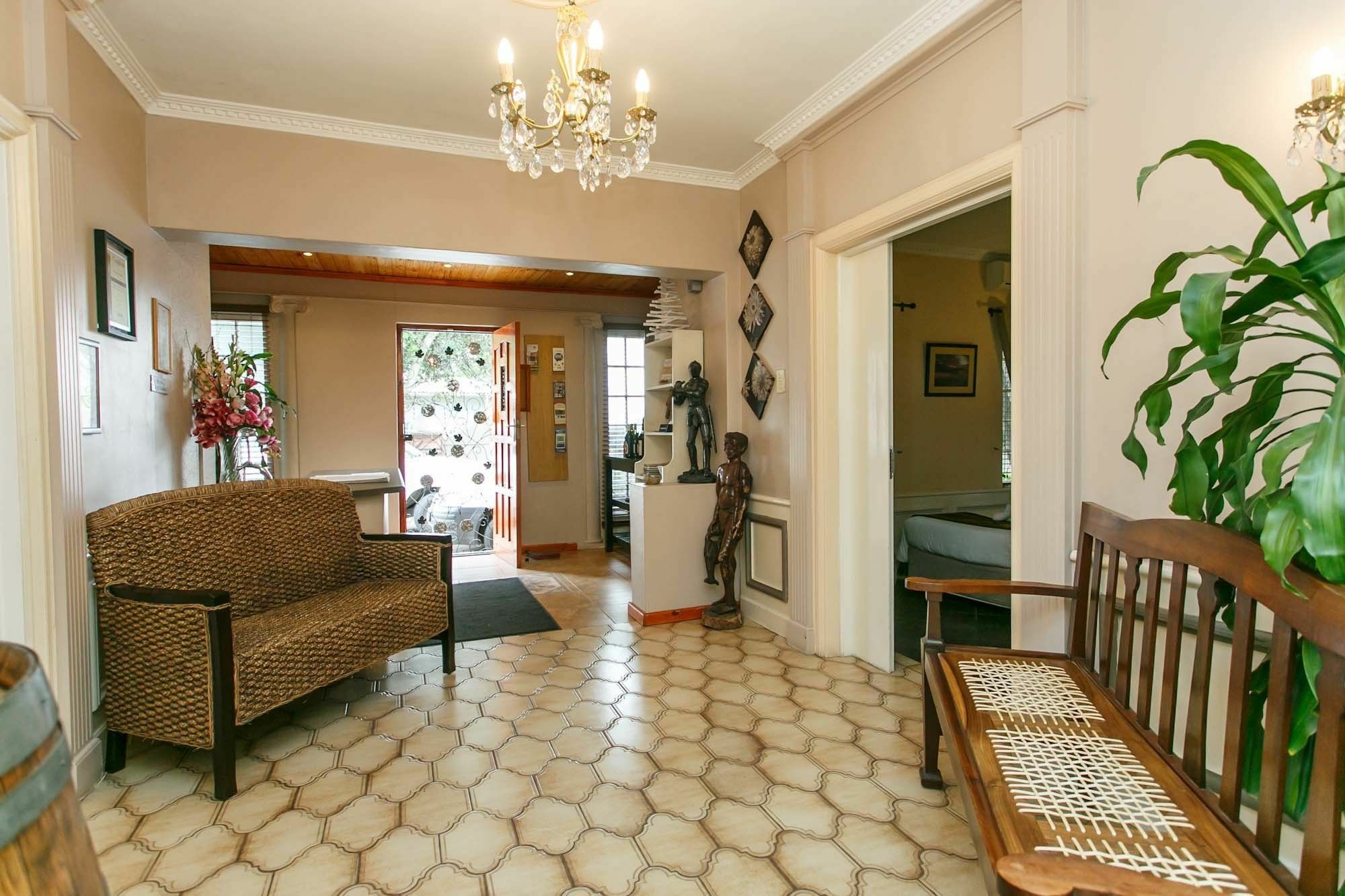 Sun Bell Lodge Bellville Buitenkant foto